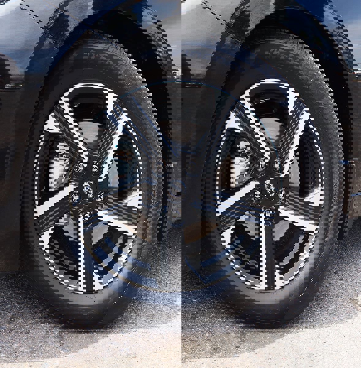 Used 2025 Nissan Sentra SV image 5