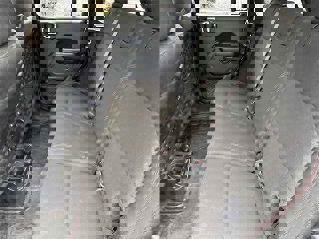 Used 2020 Jeep Wrangler Unlimited Rubicon image 17