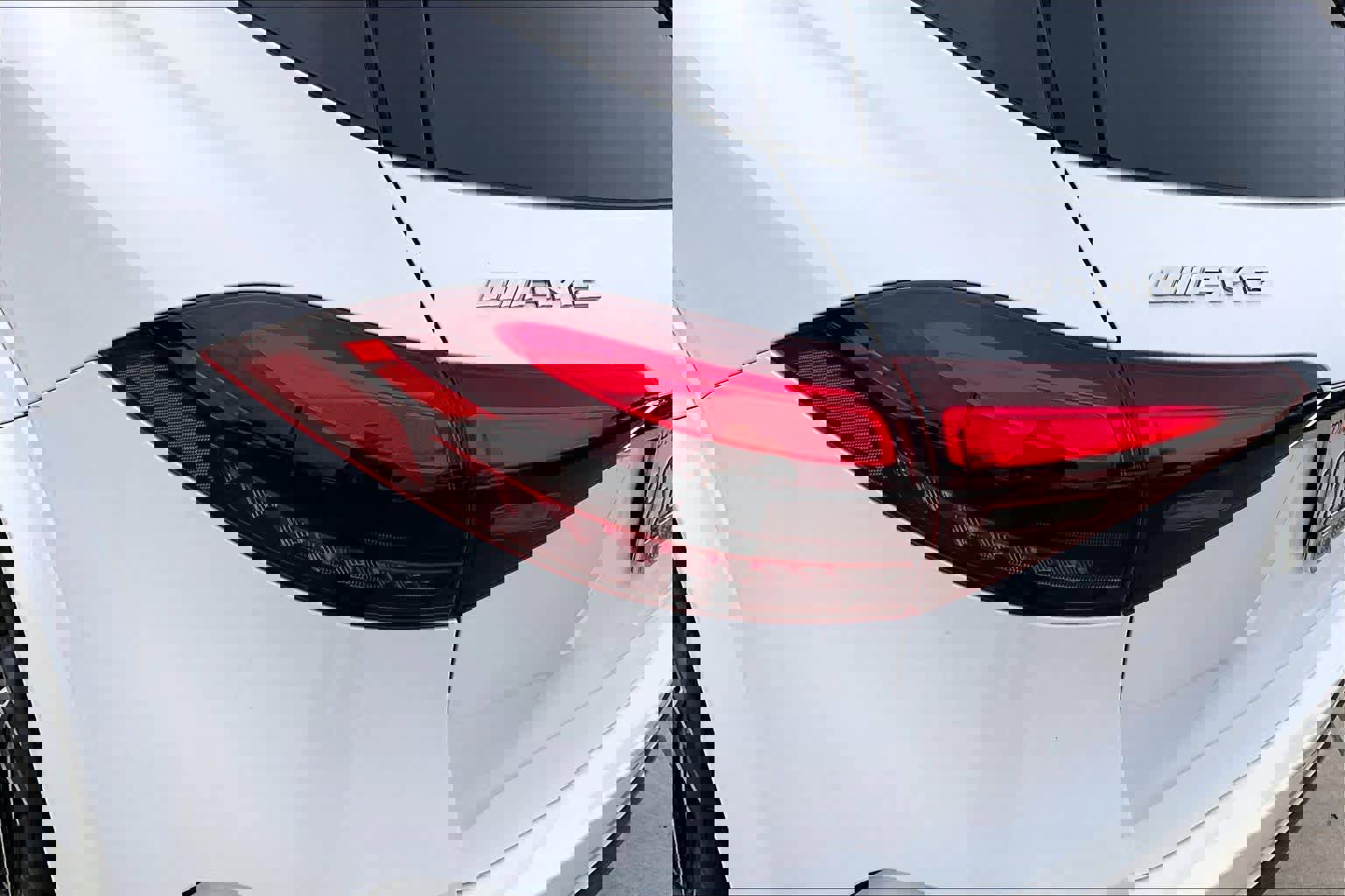 Used 2025 Mercedes-Benz GLE 53 AMG 4MATIC image 28