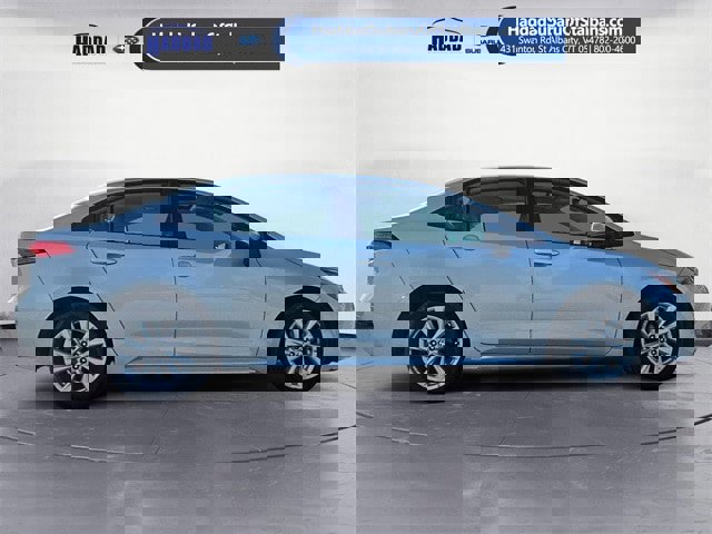 Used 2024 Toyota Corolla LE image 6