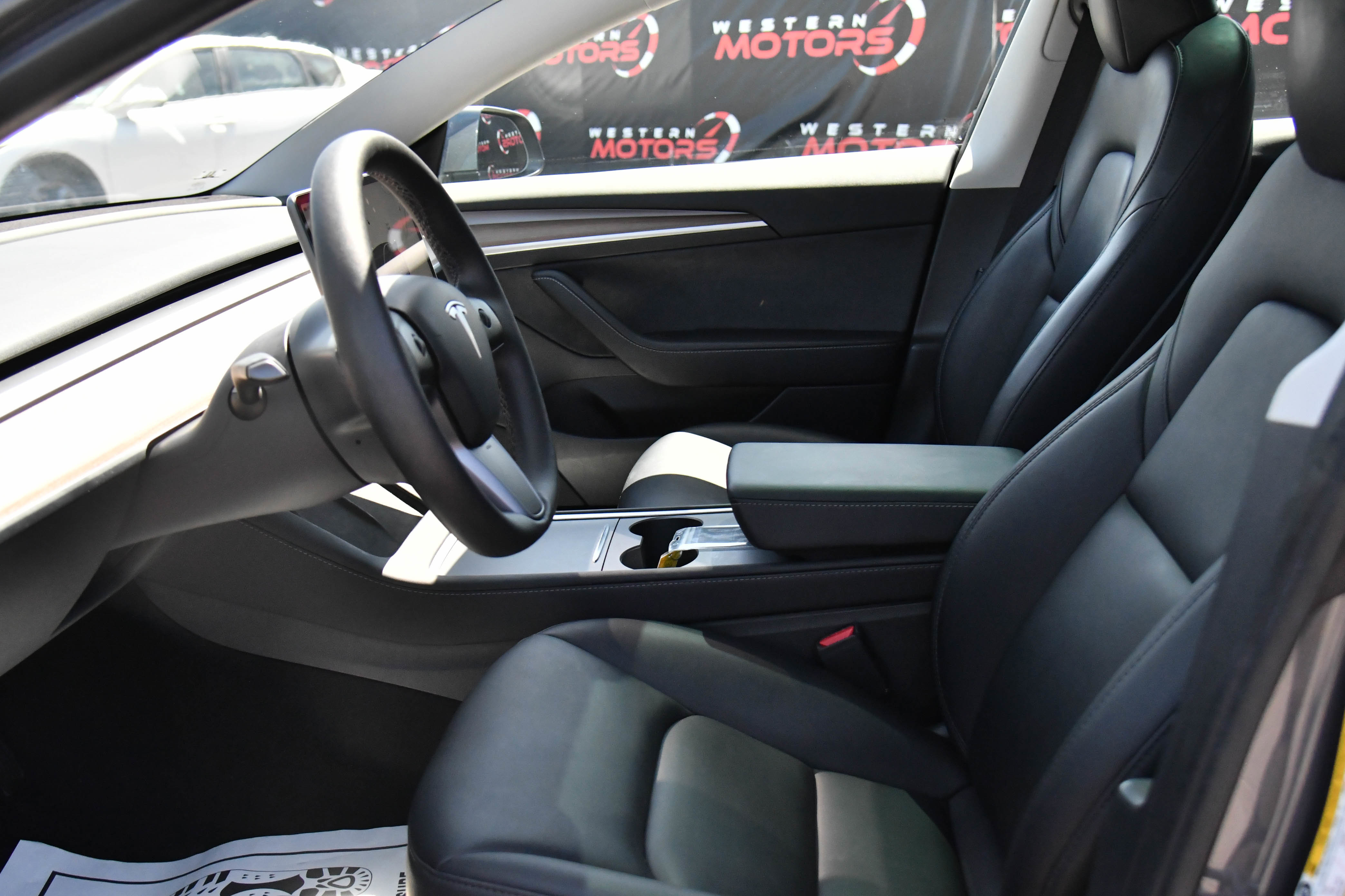 Used 2023 Tesla Model 3 Standard Range RWD image 17