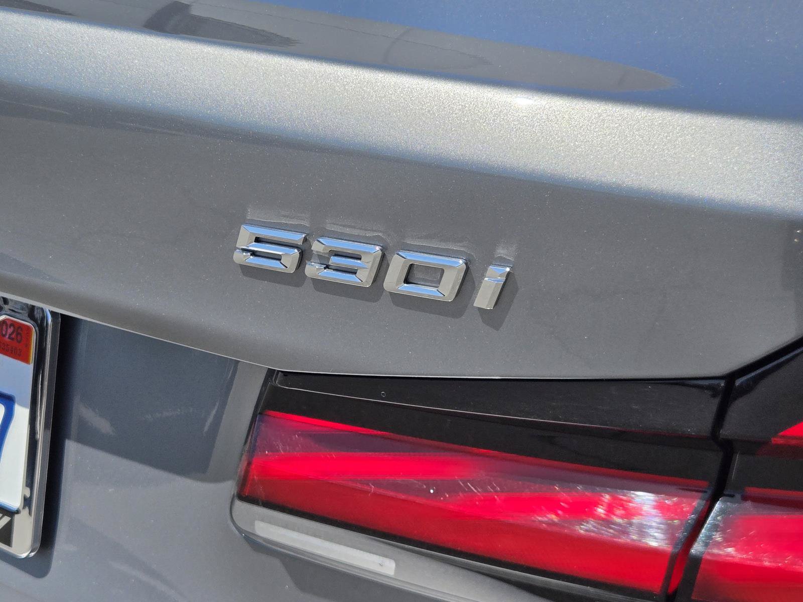 Used 2023 BMW 530i w/ Convenience Package RWD image 33