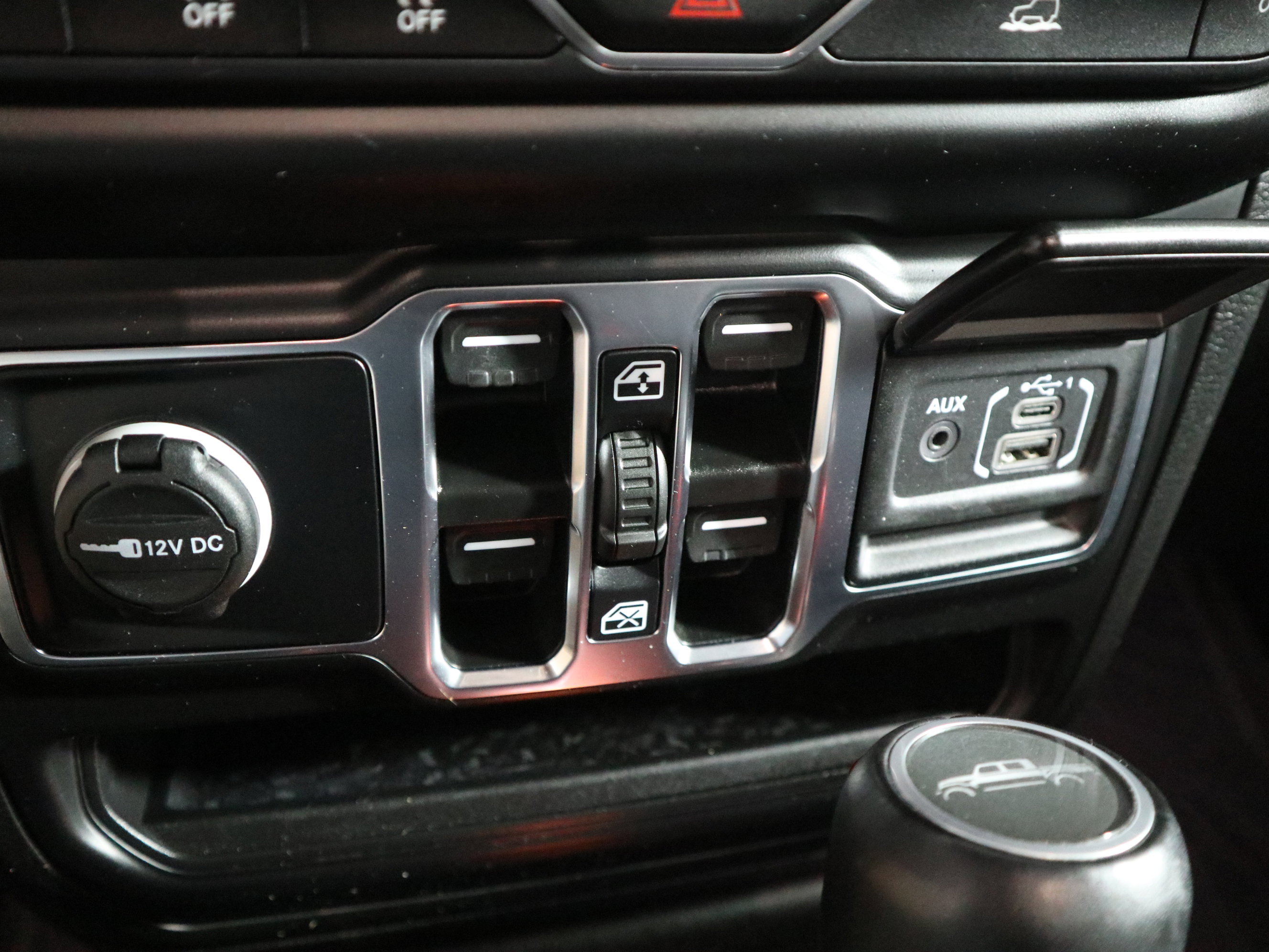 Used 2022 Jeep Gladiator Overland w/ Popular Equipment Package image 28