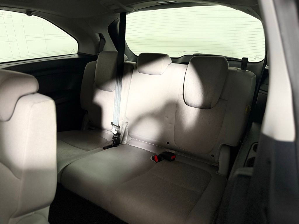 Used 2018 Honda Odyssey EX image 22