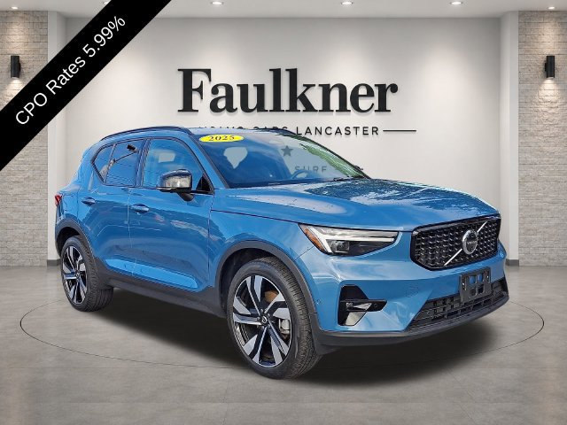 Certified 2025 Volvo XC40 B5 Ultra
