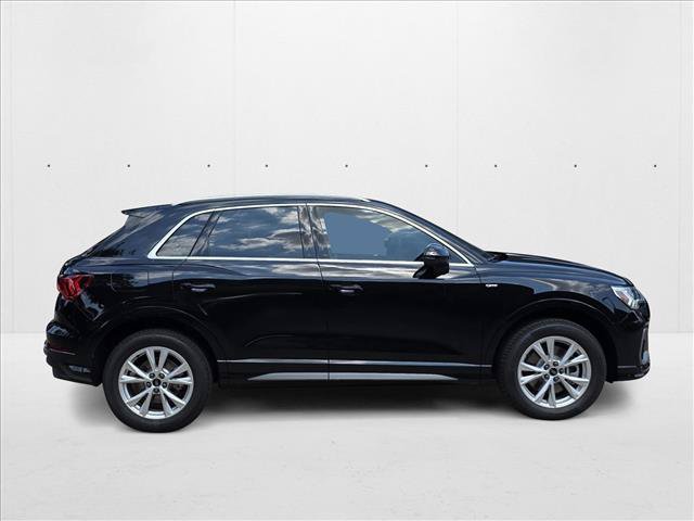 New 2025 Audi Q3 2.0T Premium w/ Convenience Package AWD/4WD image 4