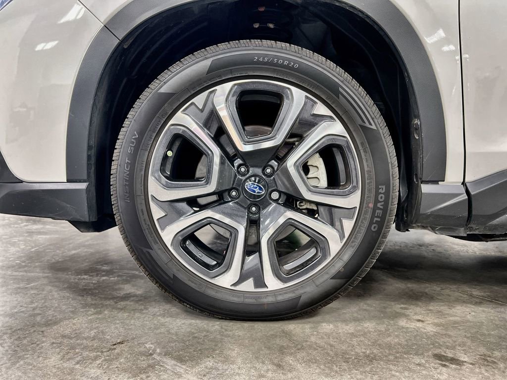 Used 2023 Subaru Ascent Touring AWD/4WD image 10