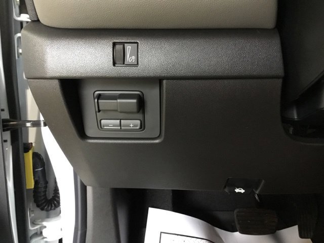 New 2026 Chevrolet Colorado ZR2 w/ Technology Package AWD/4WD image 34