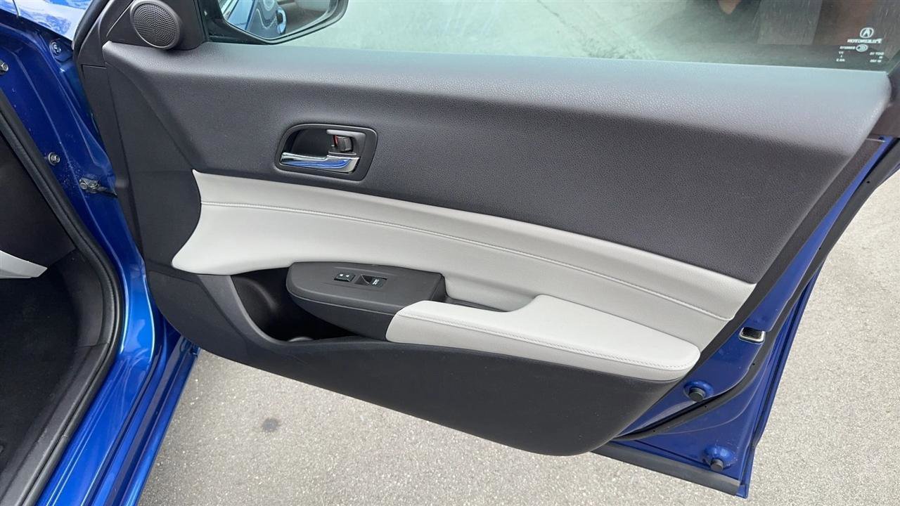 Used 2018 Acura ILX FWD image 14
