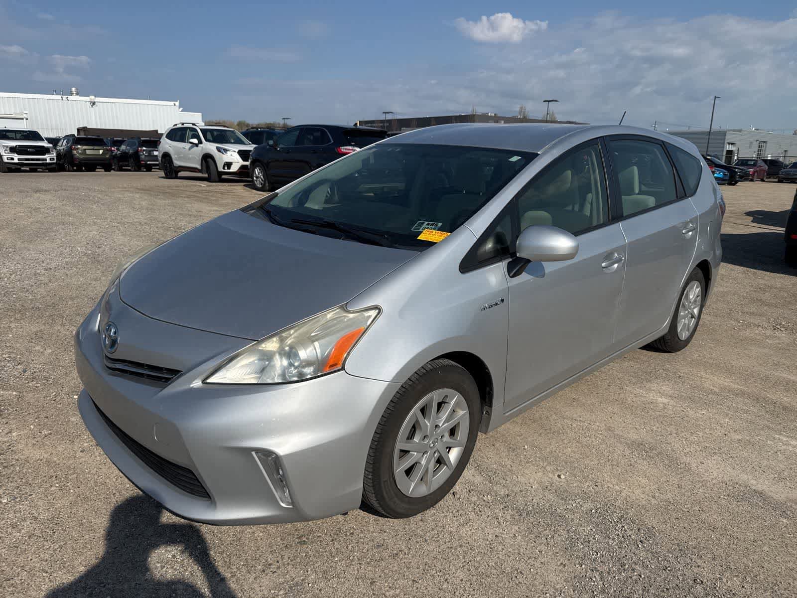 Used 2014 Toyota Prius V Three FWD image 1