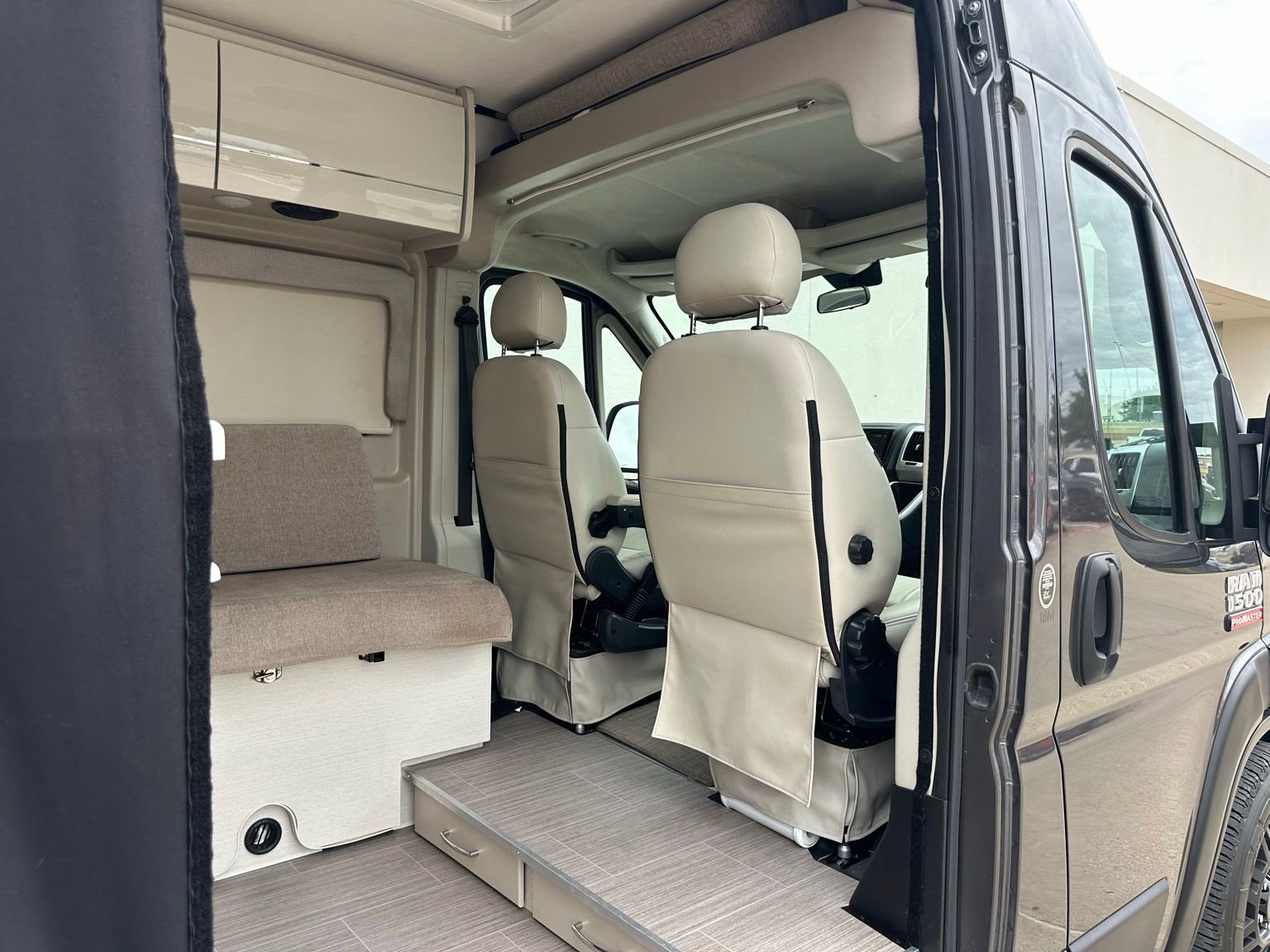 Used 2021 RAM ProMaster 1500 w/ Convenience Group FWD image 16