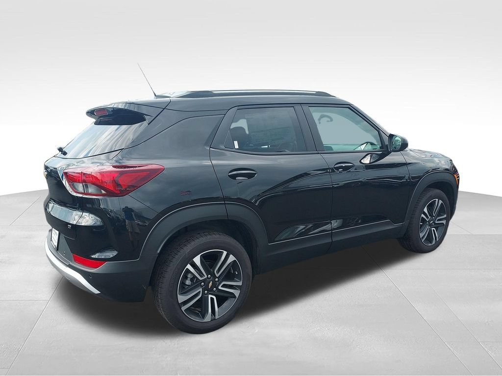 New 2026 Chevrolet TrailBlazer LT w/ Convenience Package FWD image 5