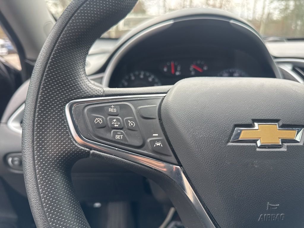 Used 2023 Chevrolet Malibu LT image 22