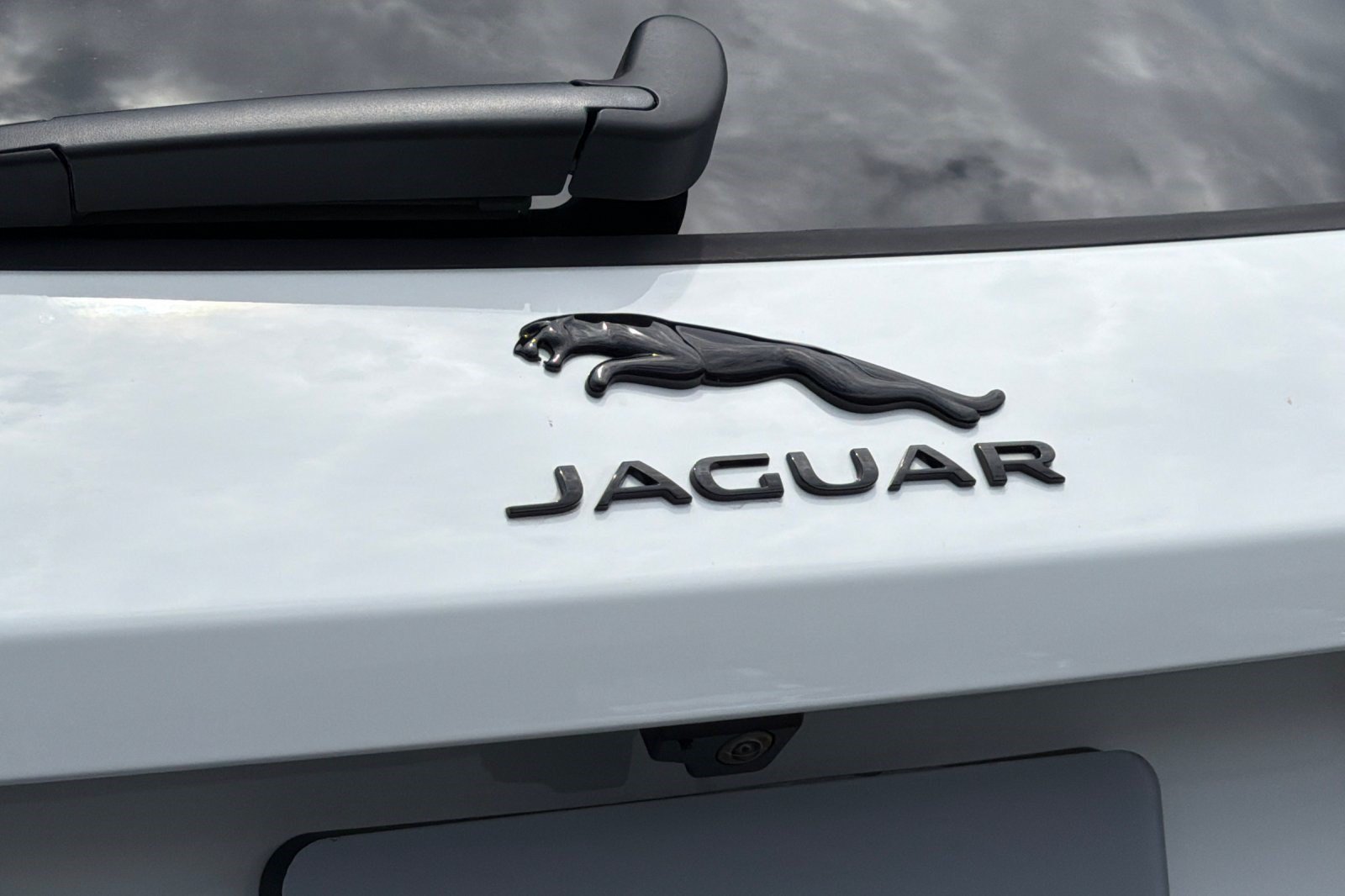 New 2025 Jaguar F-PACE R-Dynamic S AWD/4WD image 26