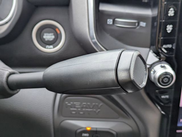 New 2026 RAM 3500 Laramie AWD/4WD image 23