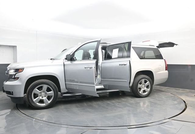Used 2020 Chevrolet Suburban Premier AWD/4WD image 57