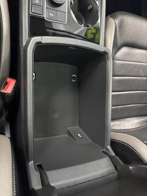 Used 2023 Volkswagen Atlas SEL AWD/4WD image 50