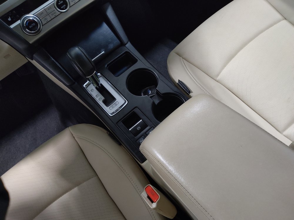 Used 2017 Subaru Outback 2.5i Limited image 26