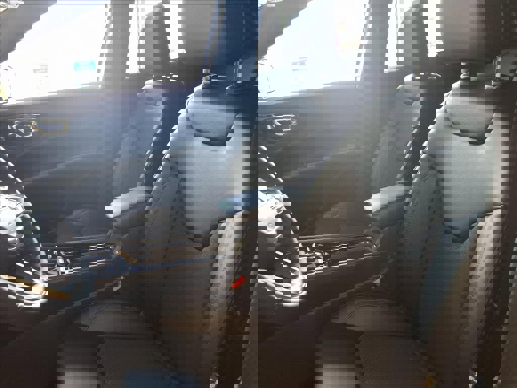 New 2025 Jeep Compass Latitude w/ Altitude Special Edition image 12