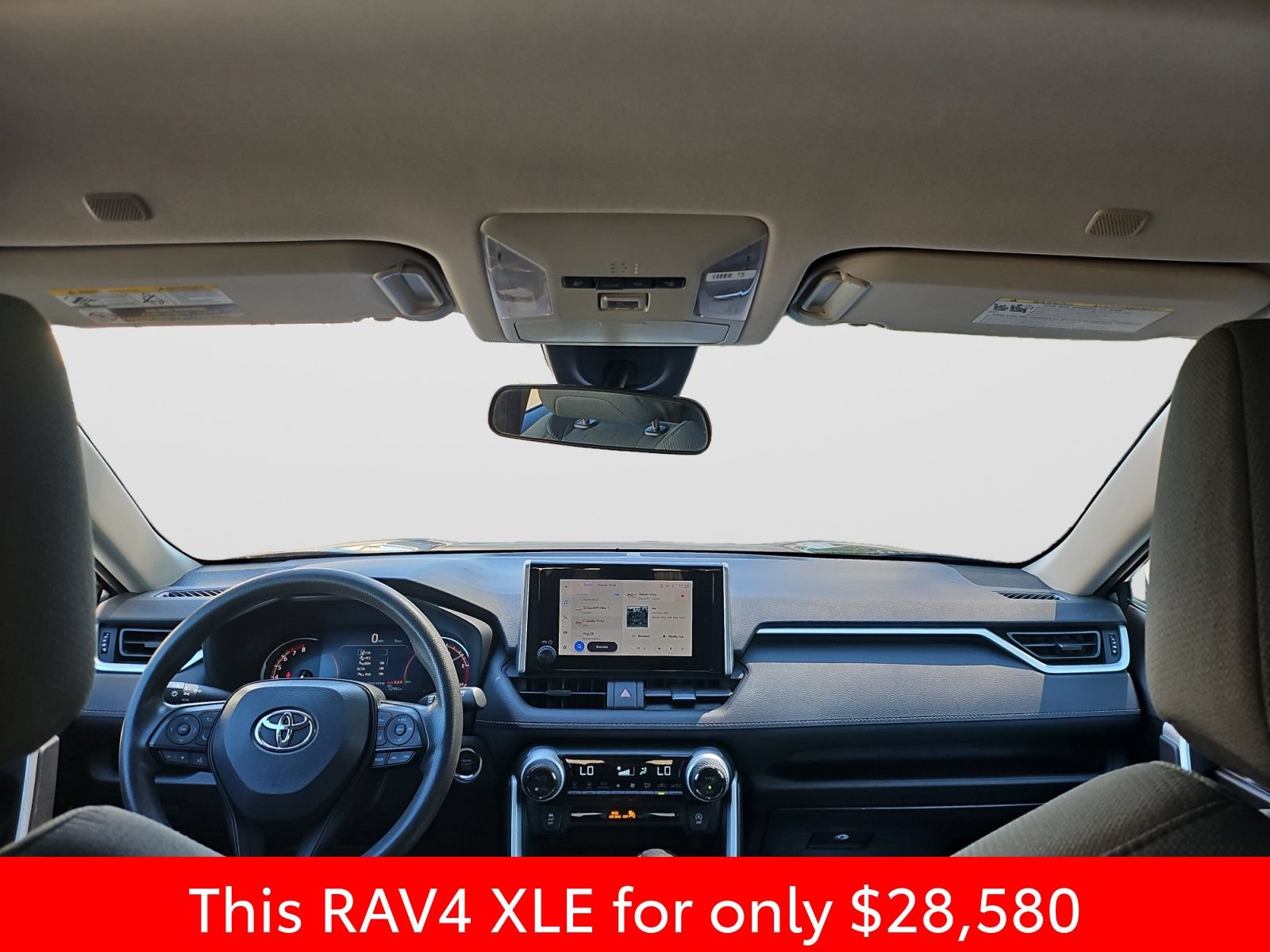 Used 2024 Toyota RAV4 XLE FWD image 21