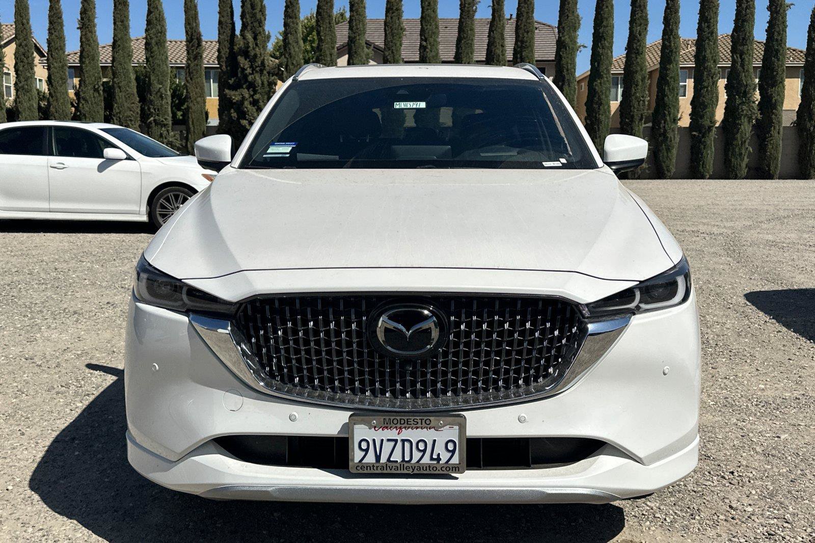 Used 2025 MAZDA CX-5 Signature AWD/4WD image 3