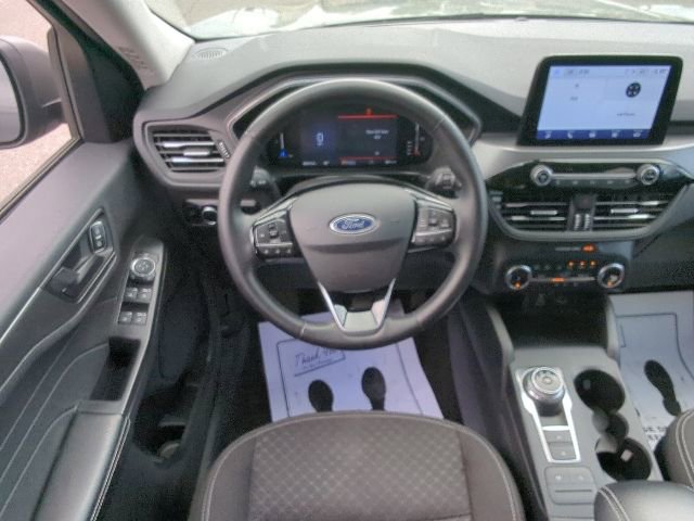 Used 2024 Ford Escape Active AWD/4WD image 6