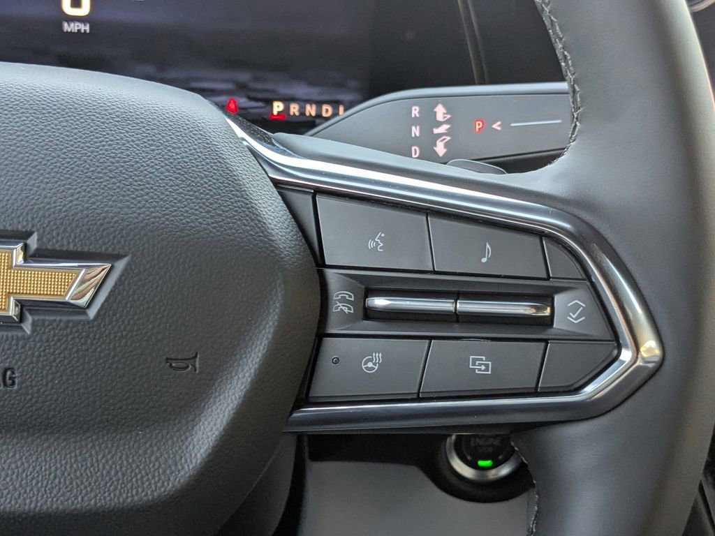 New 2025 Chevrolet Suburban Premier image 31