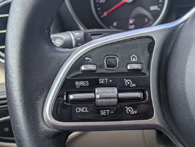 Used 2021 Mercedes-Benz GLC 300 image 23
