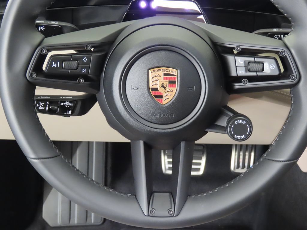 New 2026 Porsche Cayenne Electric AWD/4WD image 19