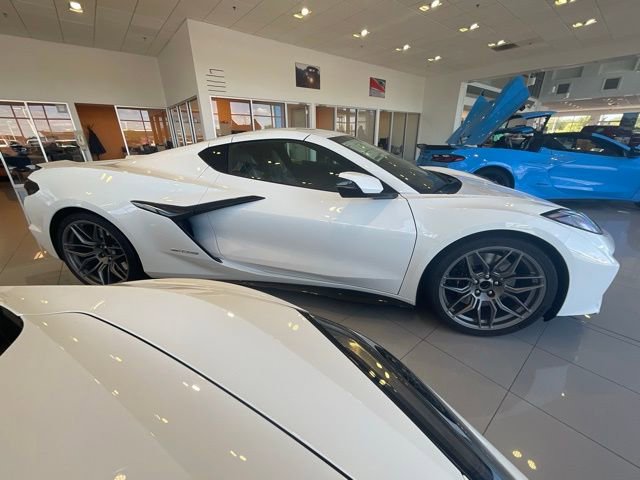 New 2025 Chevrolet Corvette Z06 image 8