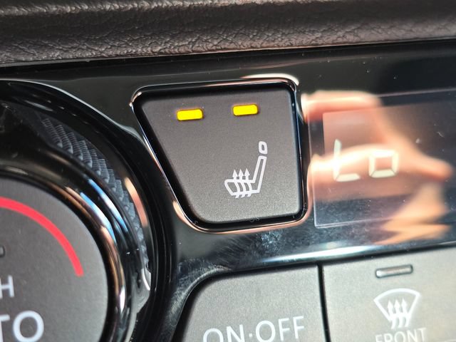 New 2026 Nissan Kicks SV w/ Cold Weather Package AWD/4WD image 28
