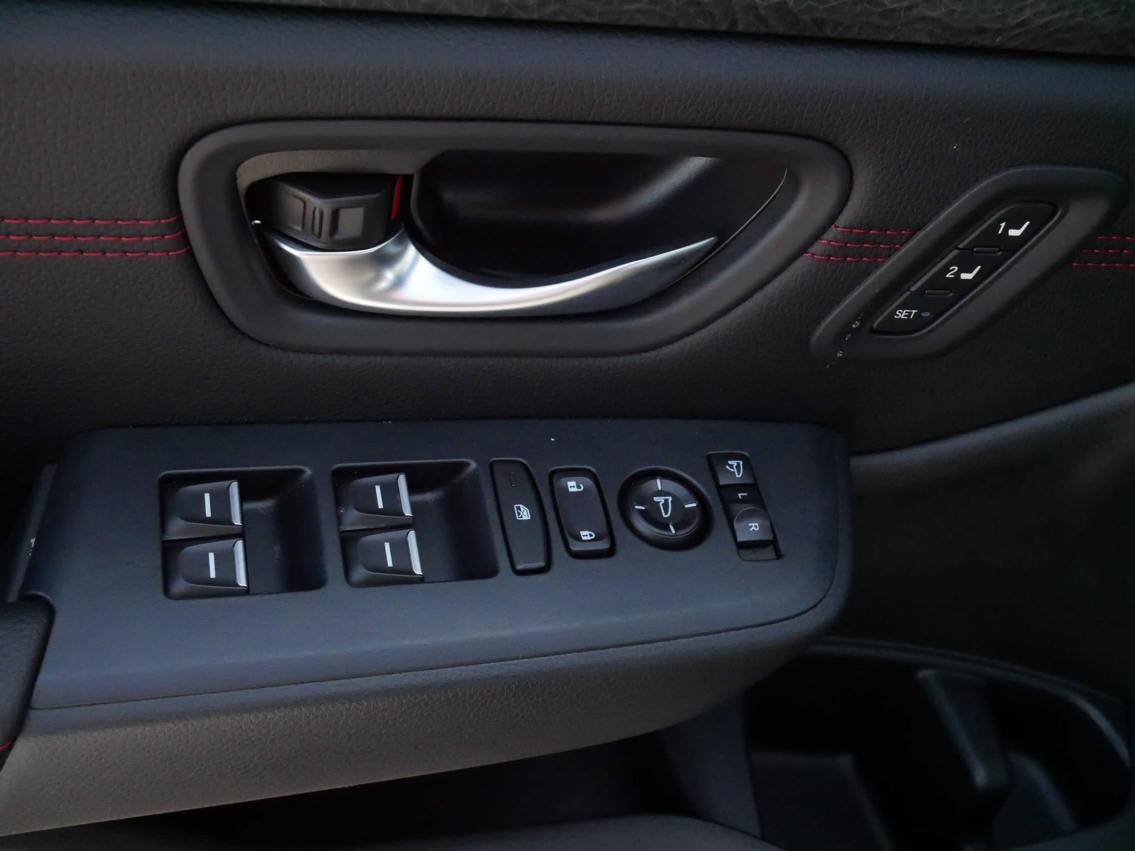 Certified 2026 Honda Pilot Black Edition image 19