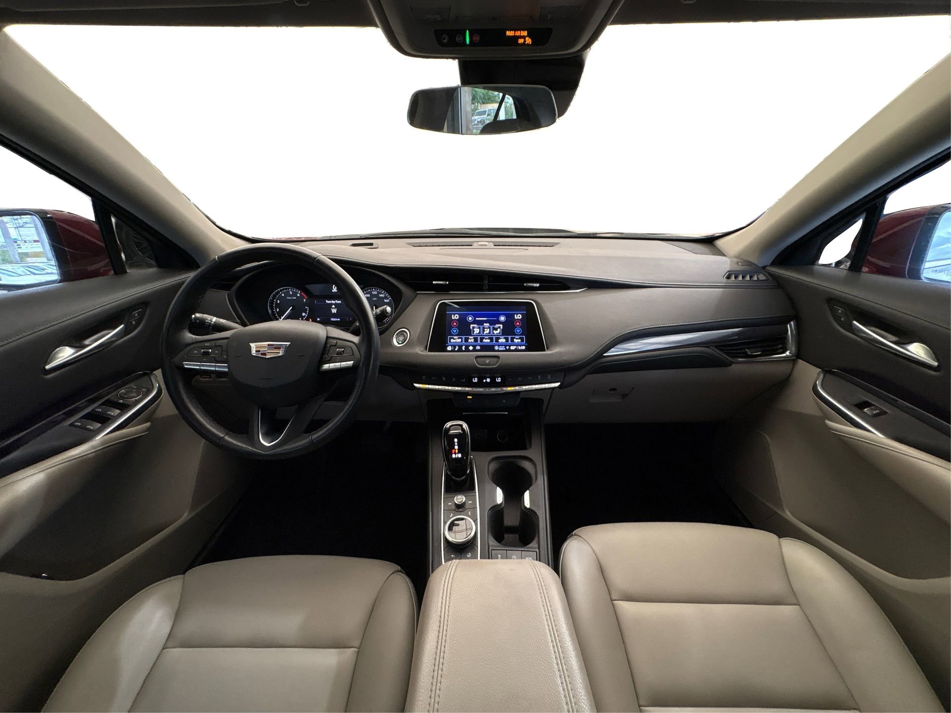 Certified 2023 Cadillac XT4 Luxury w/ Driver Awareness Package image 25