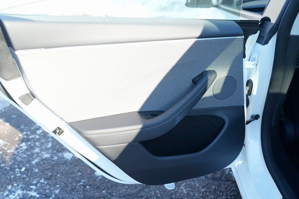 Used 2026 Tesla Model 3 Long Range image 27