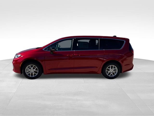 New 2026 Chrysler Pacifica Select image 5