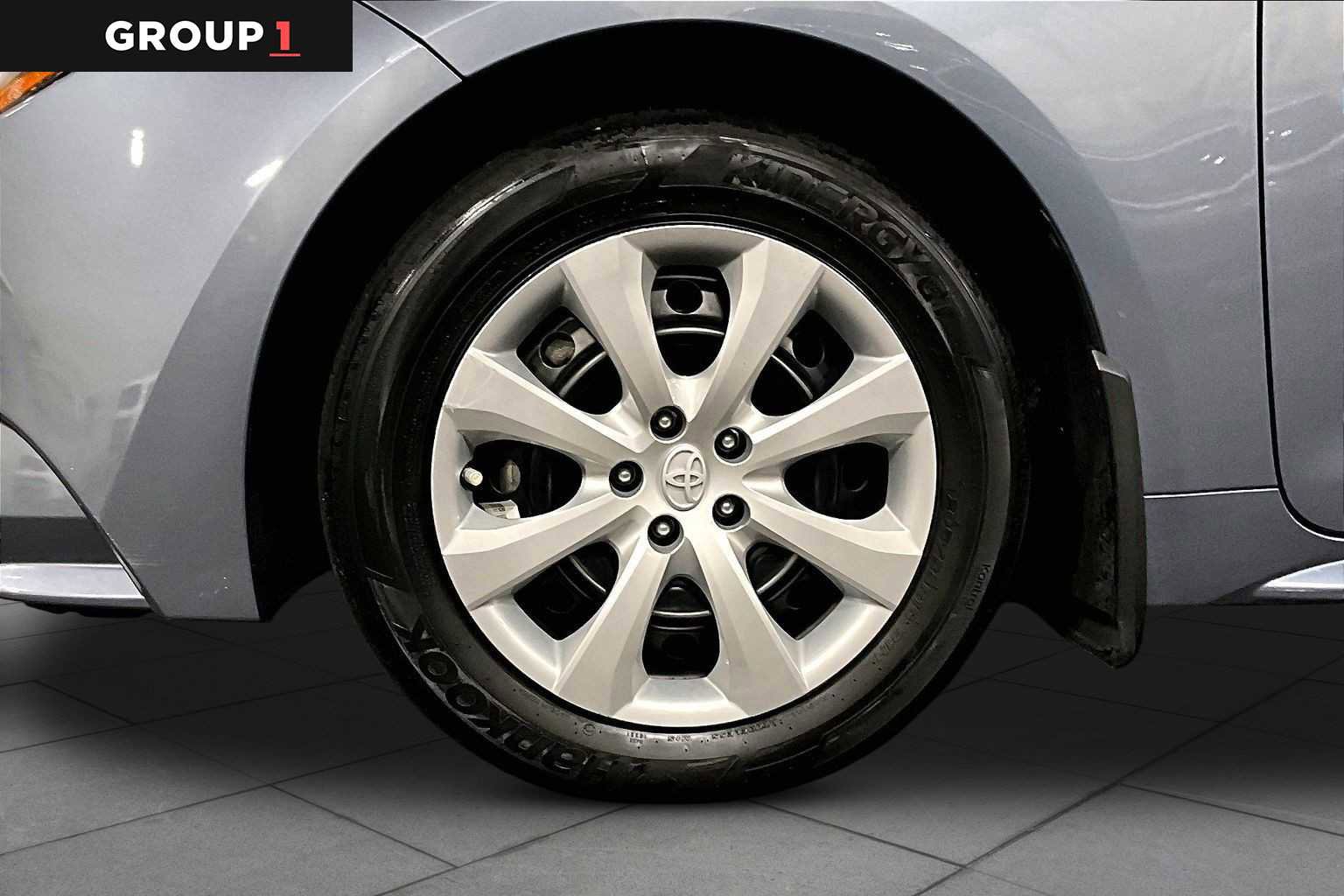 Used 2021 Toyota Corolla LE FWD image 11
