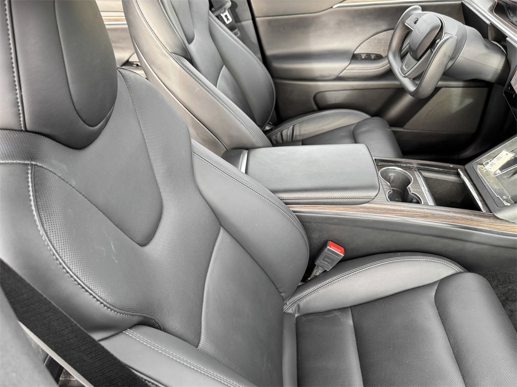 Used 2022 Tesla Model X image 29