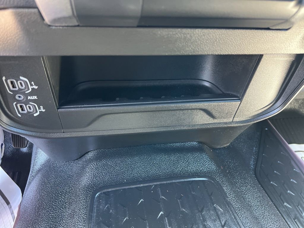 Used 2025 RAM 3500 Tradesman w/ Chrome Appearance Group image 60