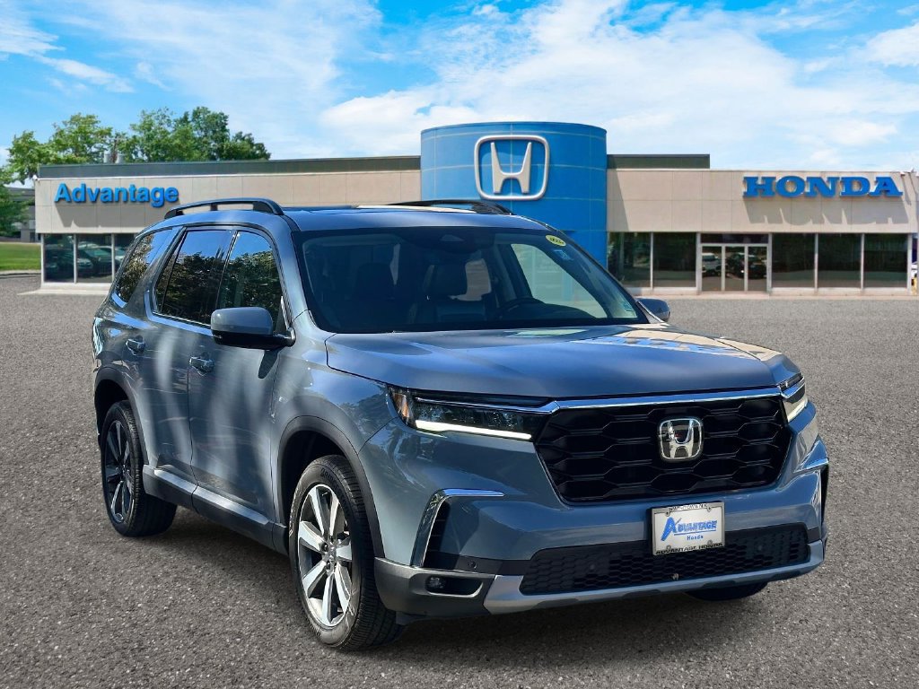 Certified 2023 Honda Pilot Touring