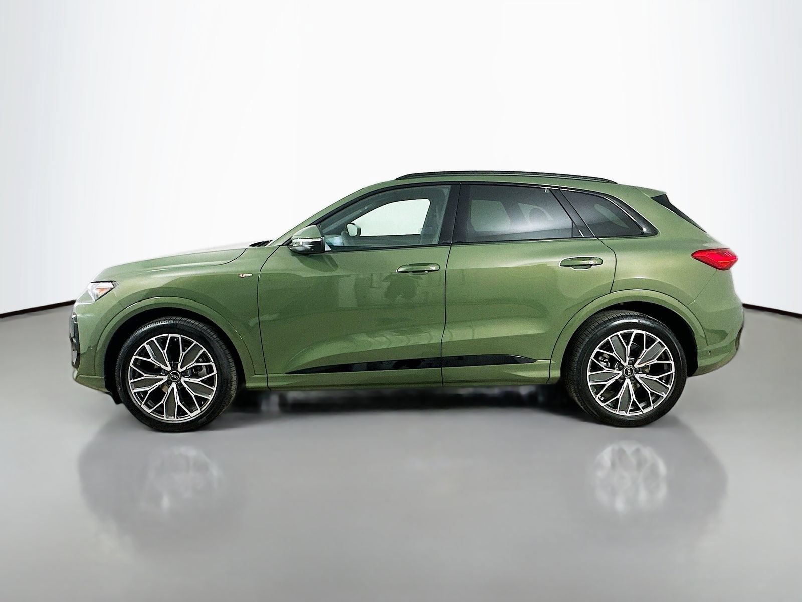 New 2026 Audi Q5 Prestige AWD/4WD image 8