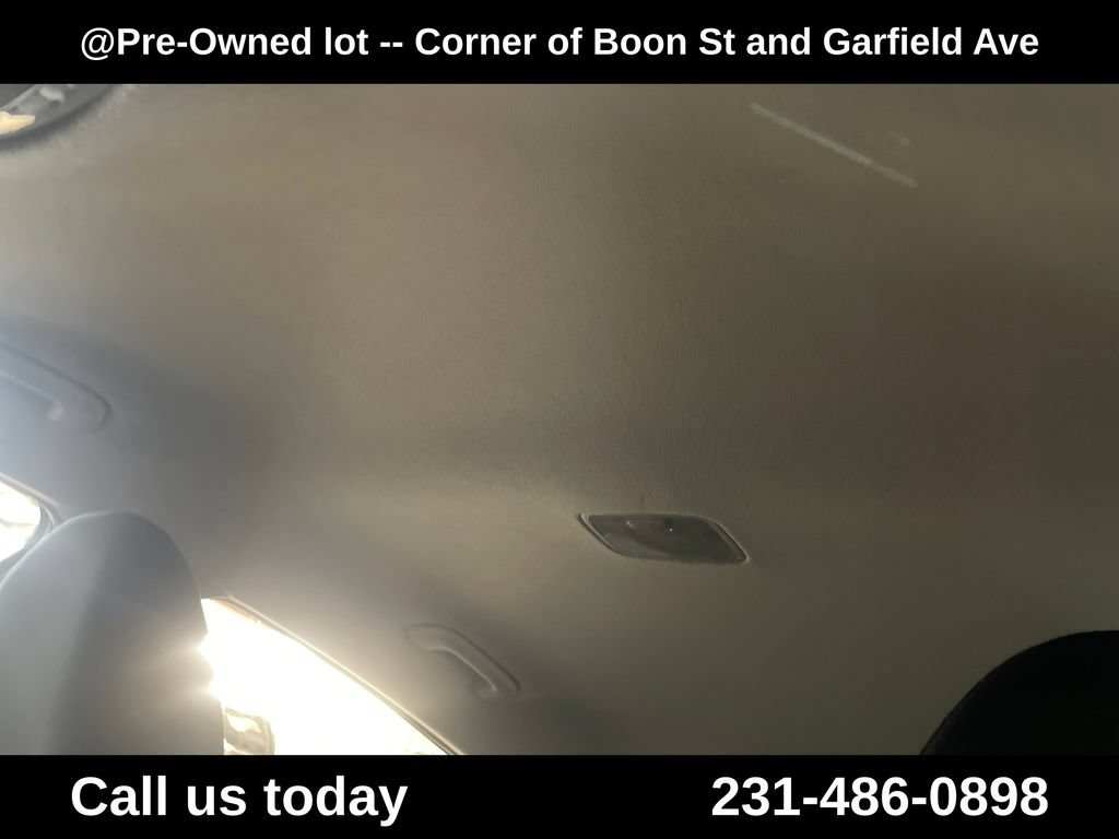 Used 2022 Hyundai Elantra SEL w/ Convenience Package FWD image 13