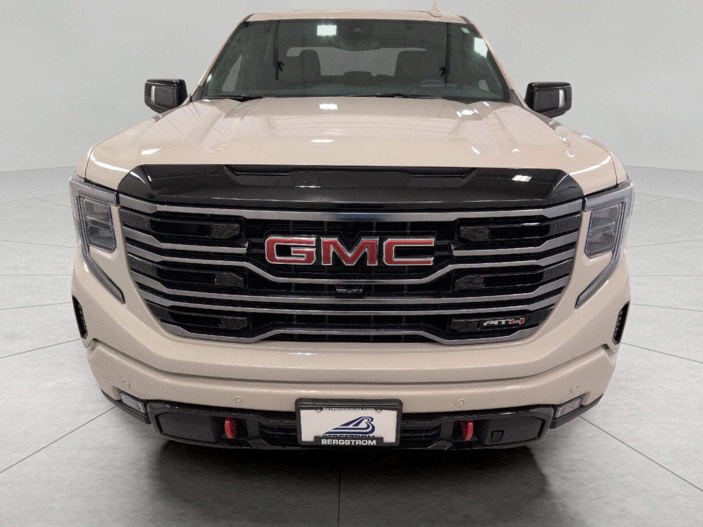 Used 2026 GMC Sierra 1500 AT4 w/ AT4 Premium Package AWD/4WD image 15