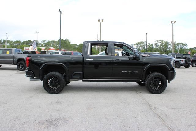Used 2024 GMC Sierra 2500 Denali w/ Denali Reserve Package image 14