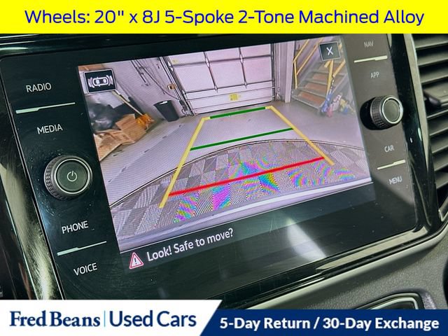 Used 2023 Volkswagen Atlas Cross Sport SEL AWD/4WD image 16