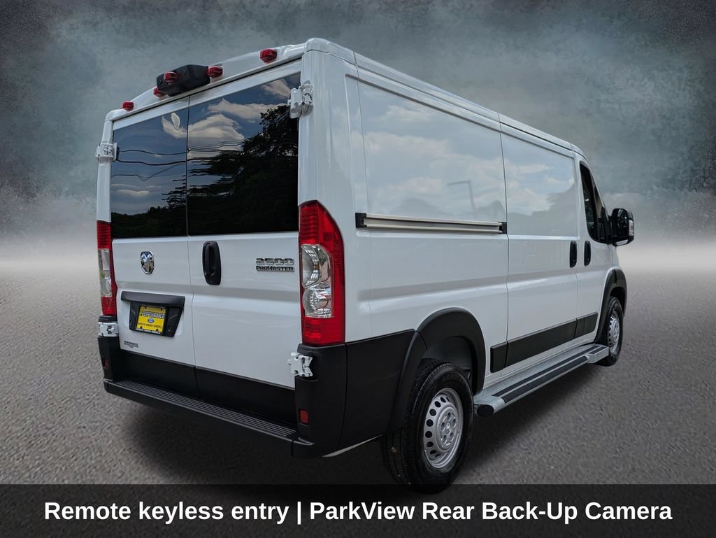 Used 2025 RAM ProMaster 2500 w/ U-Haul Equipment Group FWD image 5