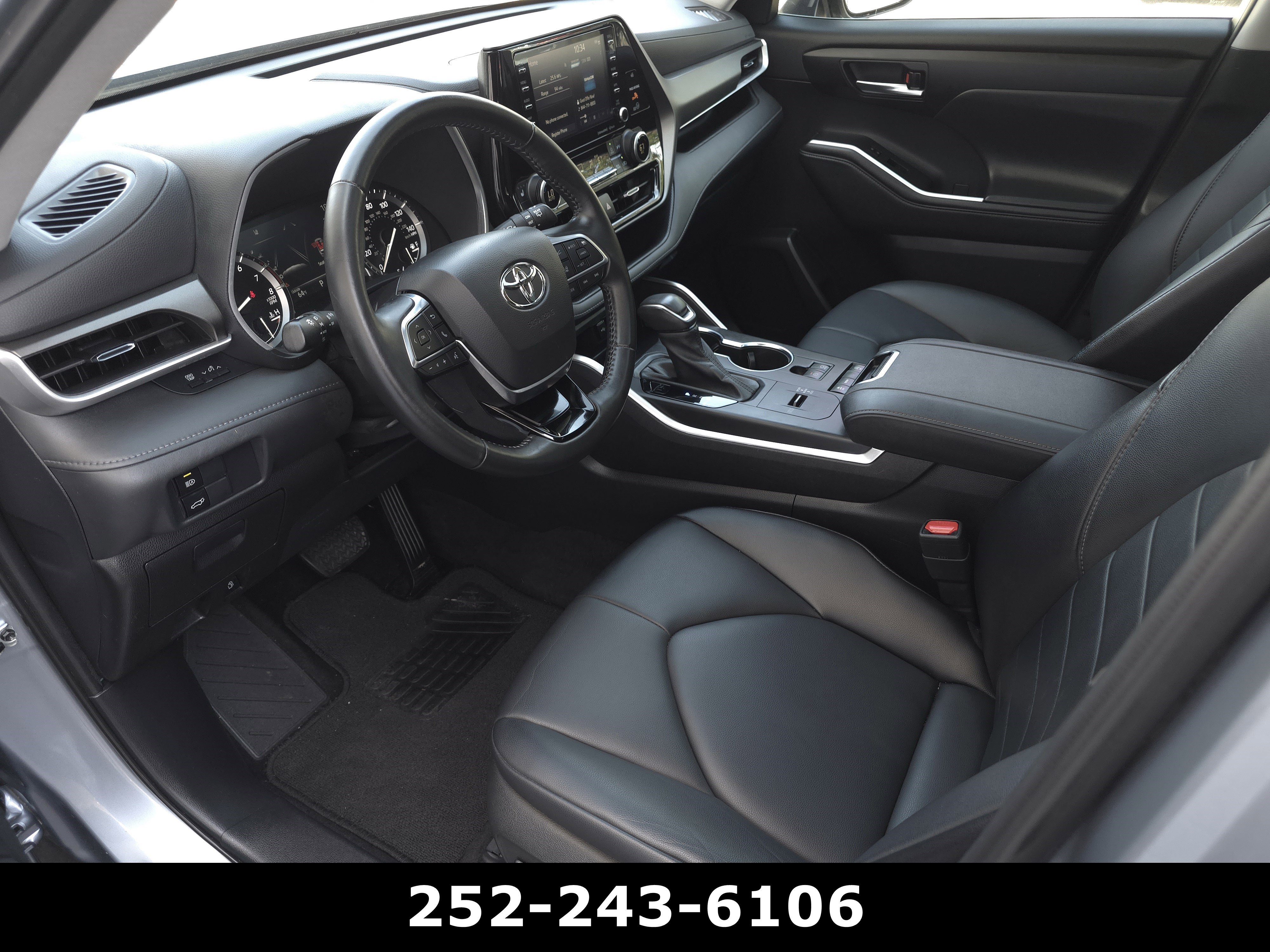 Used 2021 Toyota Highlander XLE image 9