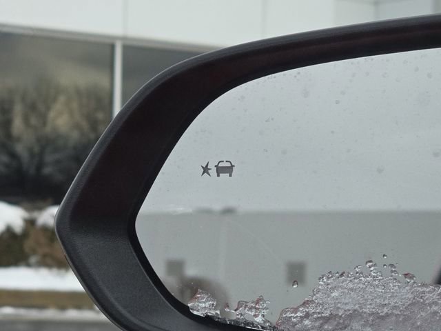 New 2026 Chevrolet Equinox EV RS image 6