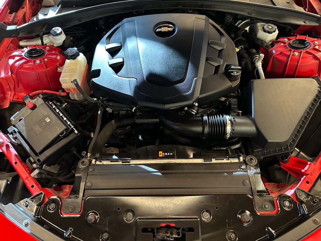 Used 2017 Chevrolet Camaro LT RWD image 22