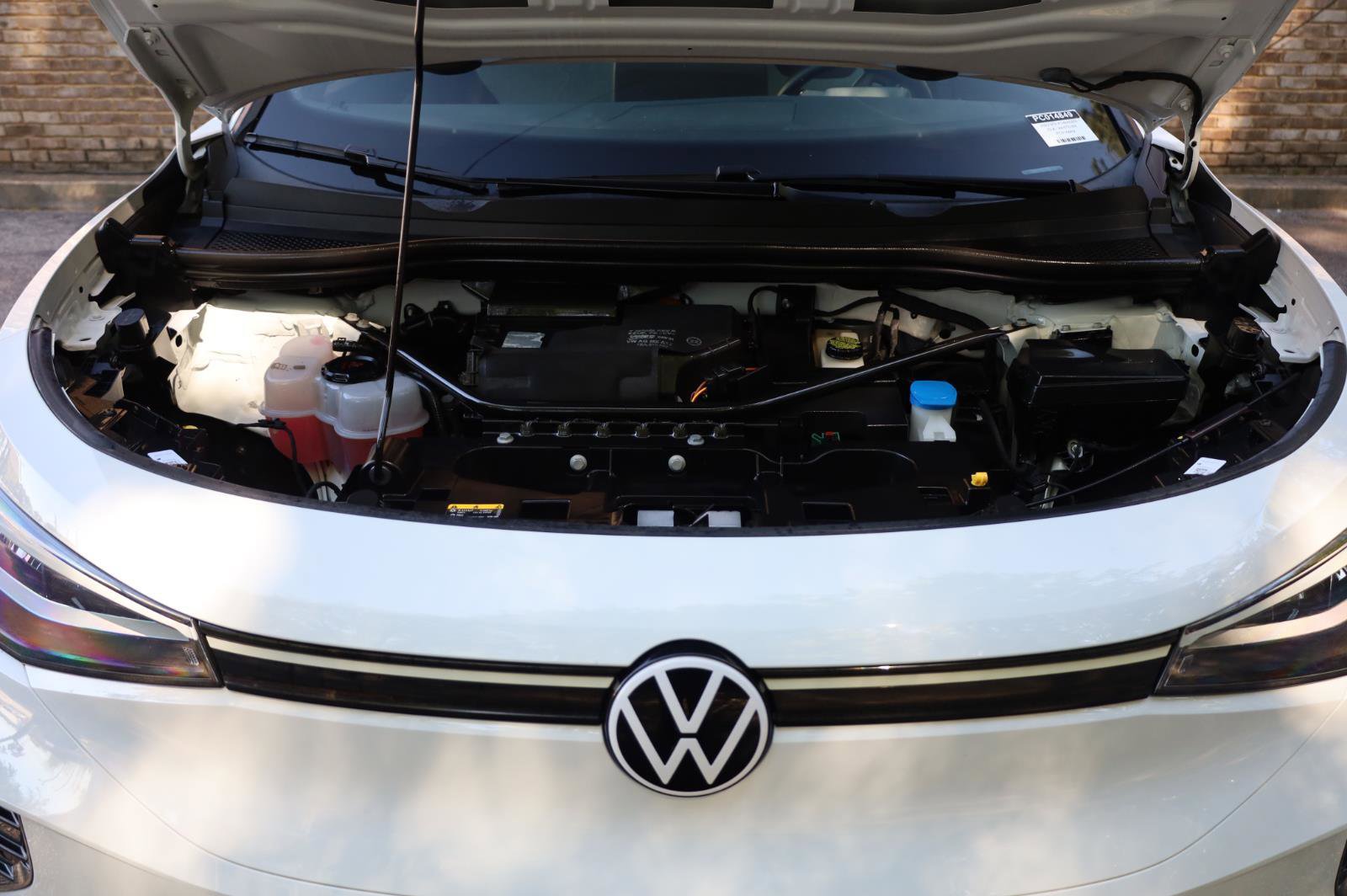 Used 2023 Volkswagen ID.4 Pro image 10