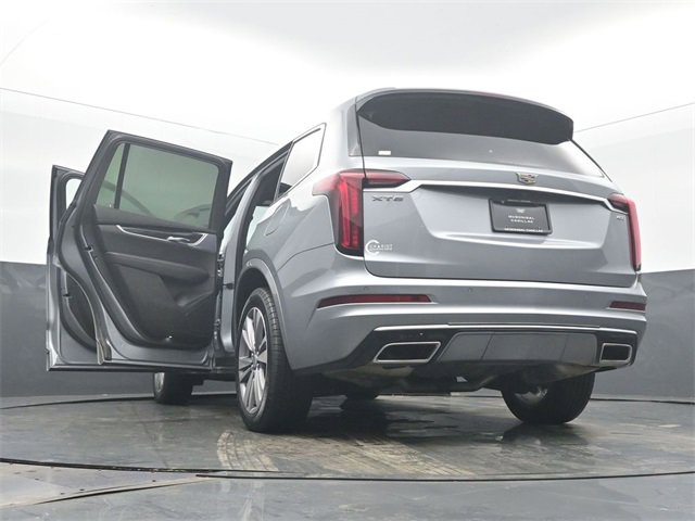 Certified 2025 Cadillac XT6 Premium Luxury image 62